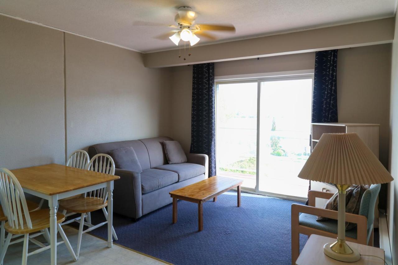 Richter Pass Beach Resort Osoyoos Εξωτερικό φωτογραφία